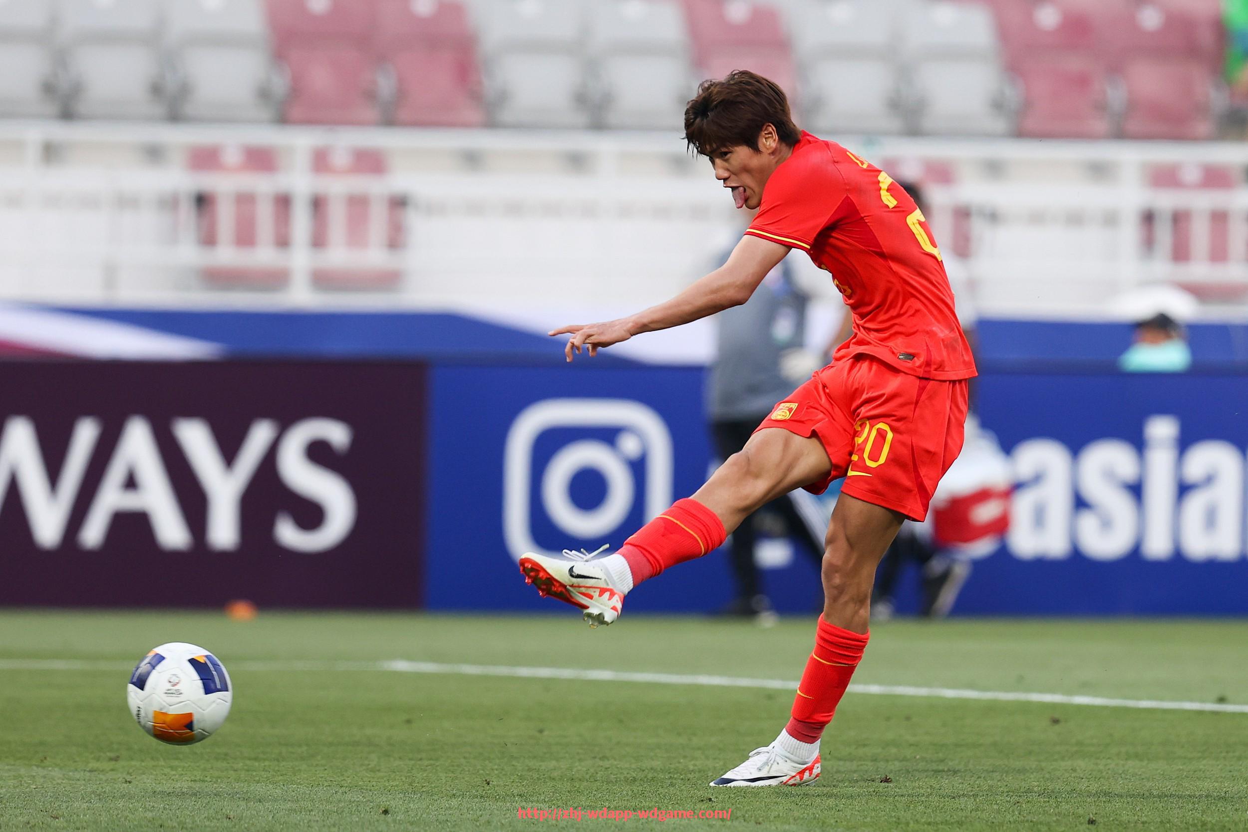 问鼎娱乐官网-意甲球队食堂食材选择及球员营养管理